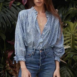 DÔEN Rose Floral Top in Blue Garden Bloom
